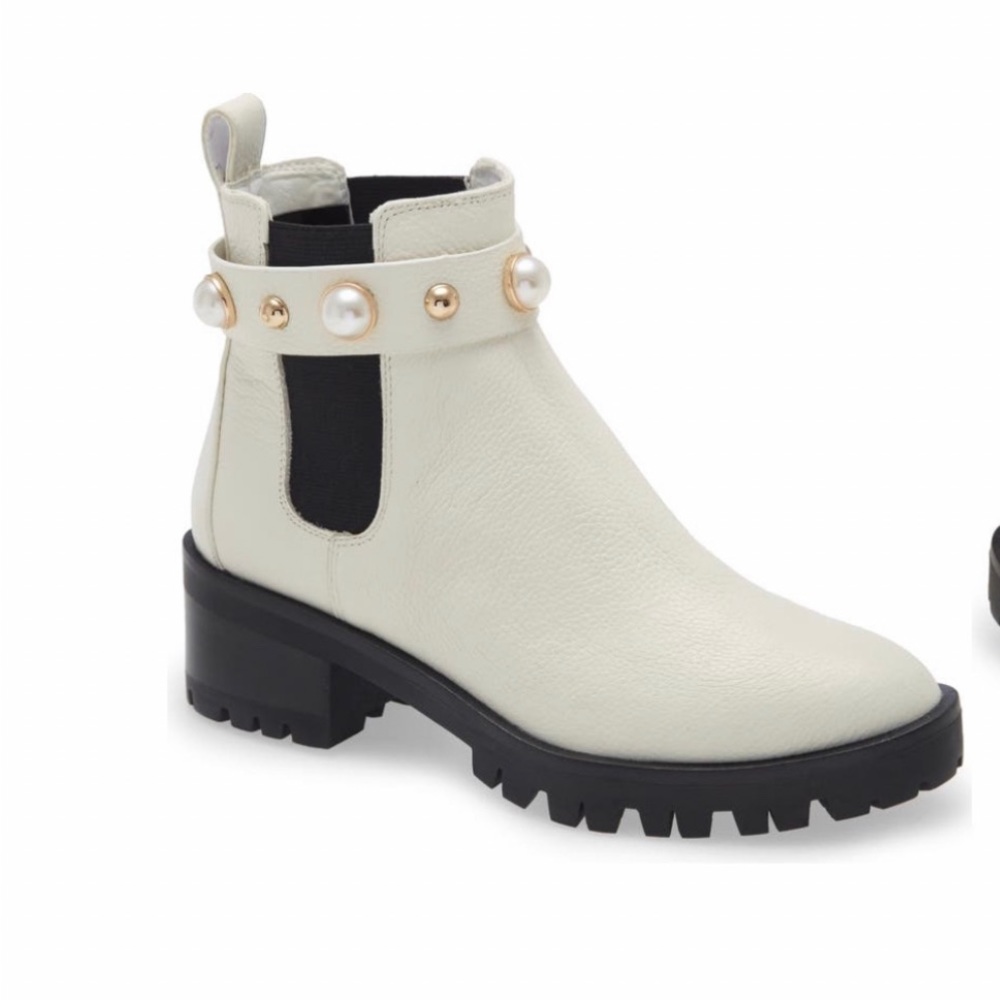 KARL LAGERFELD PARIS POLA Imitation Pearl Leather Chelsea Bootie